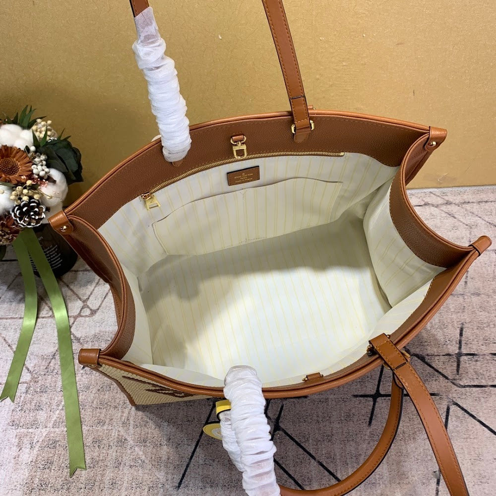 Anum Bags ln Luxury Bag --60069