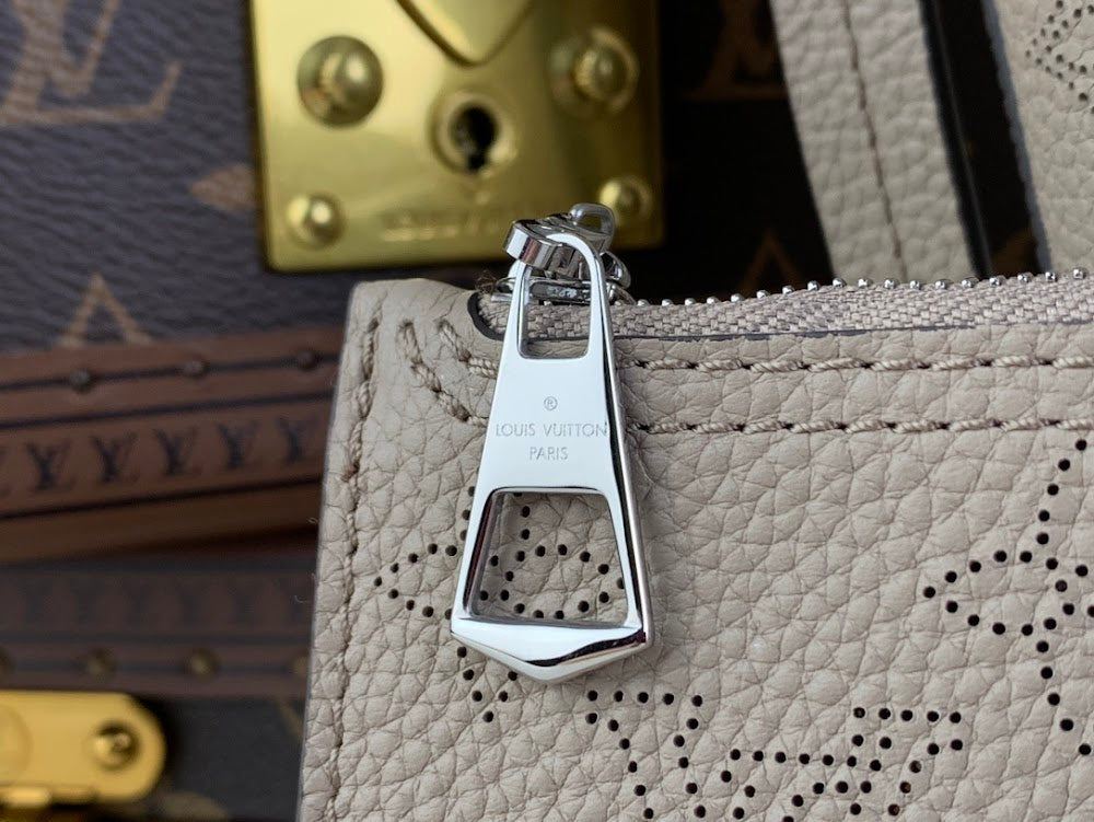 Anum Bags ln Luxury Bag --57778
