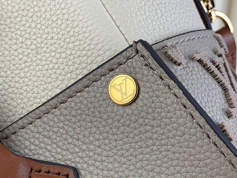 Anum Bags ln Luxury Bag --58868
