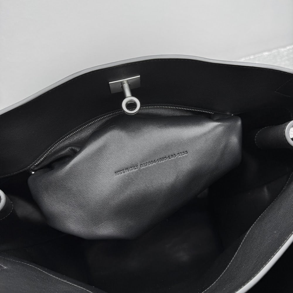 Ezyycart Bags Balenciaga Luxury Bag --110854