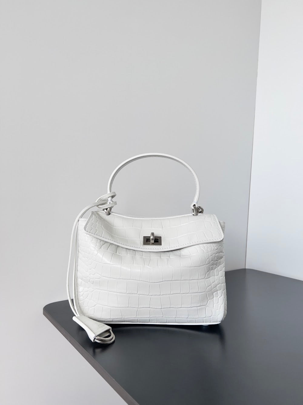 Ezyycart Bags Balenciaga Luxury Bag --111556
