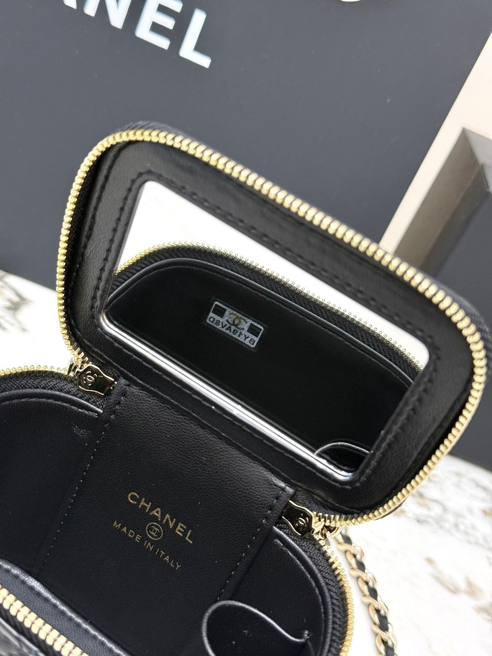 Anum Bags CHn Luxury Bag --113760