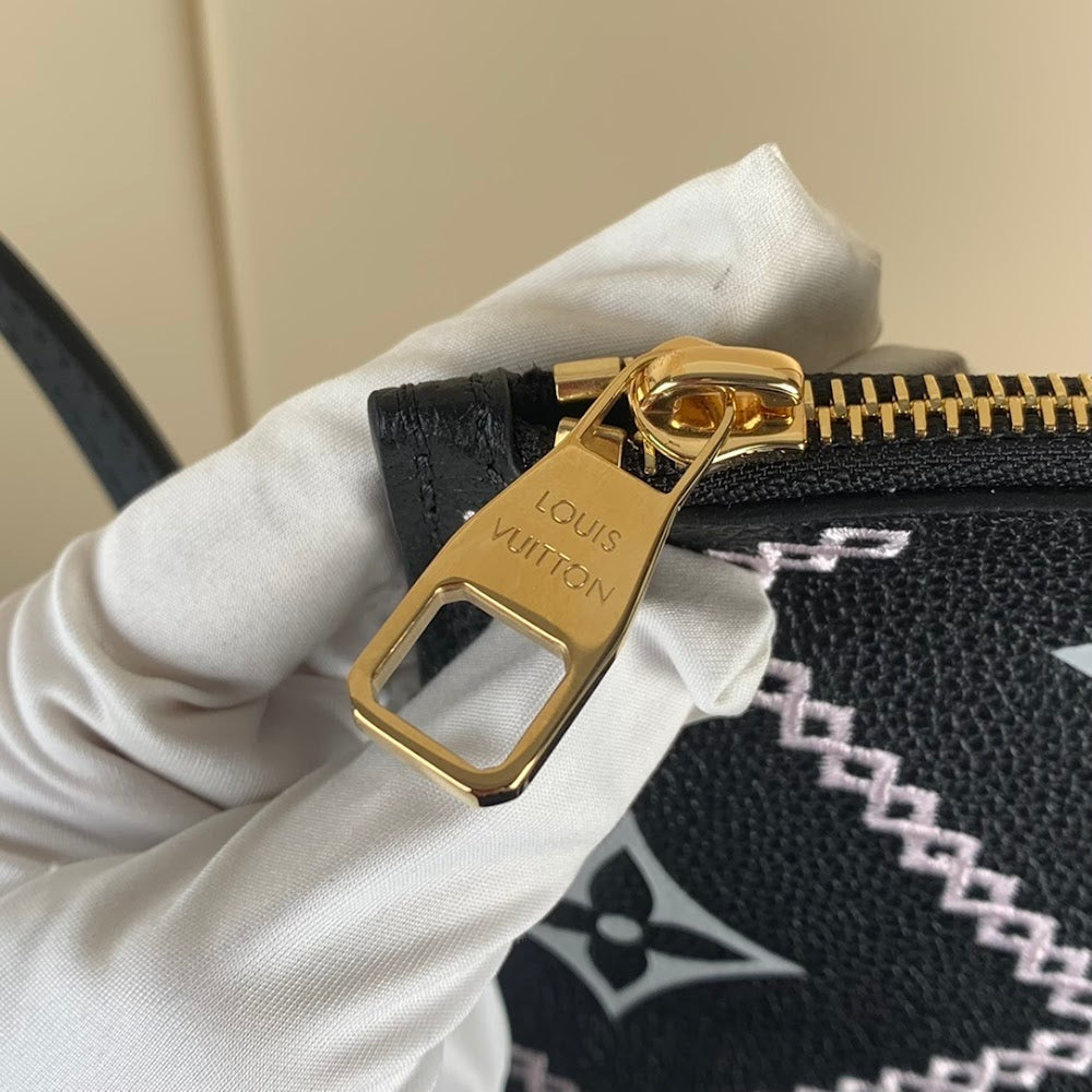 Anum Bags ln Luxury Bag --60681