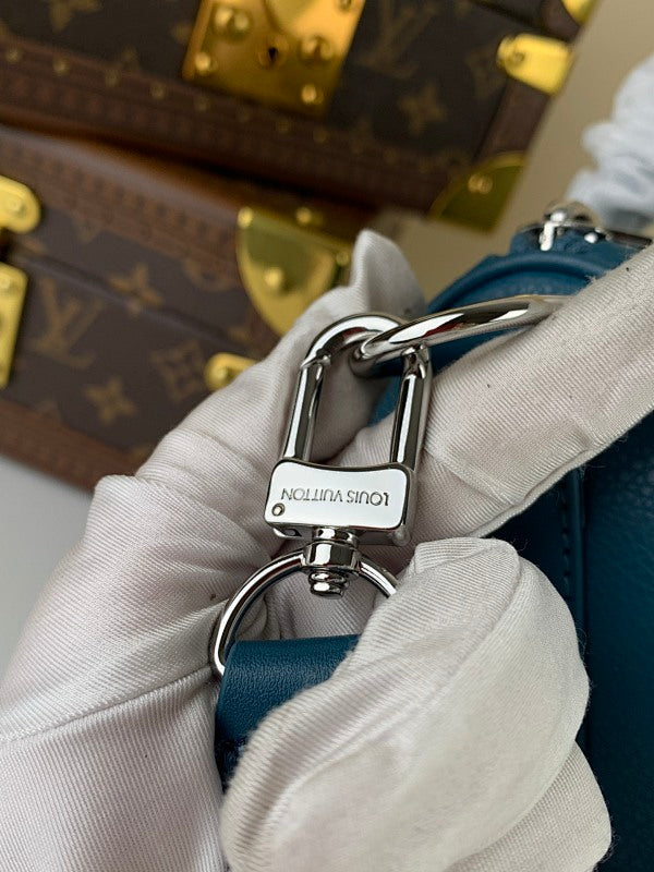 Anum Bags ln Luxury Bag --60791