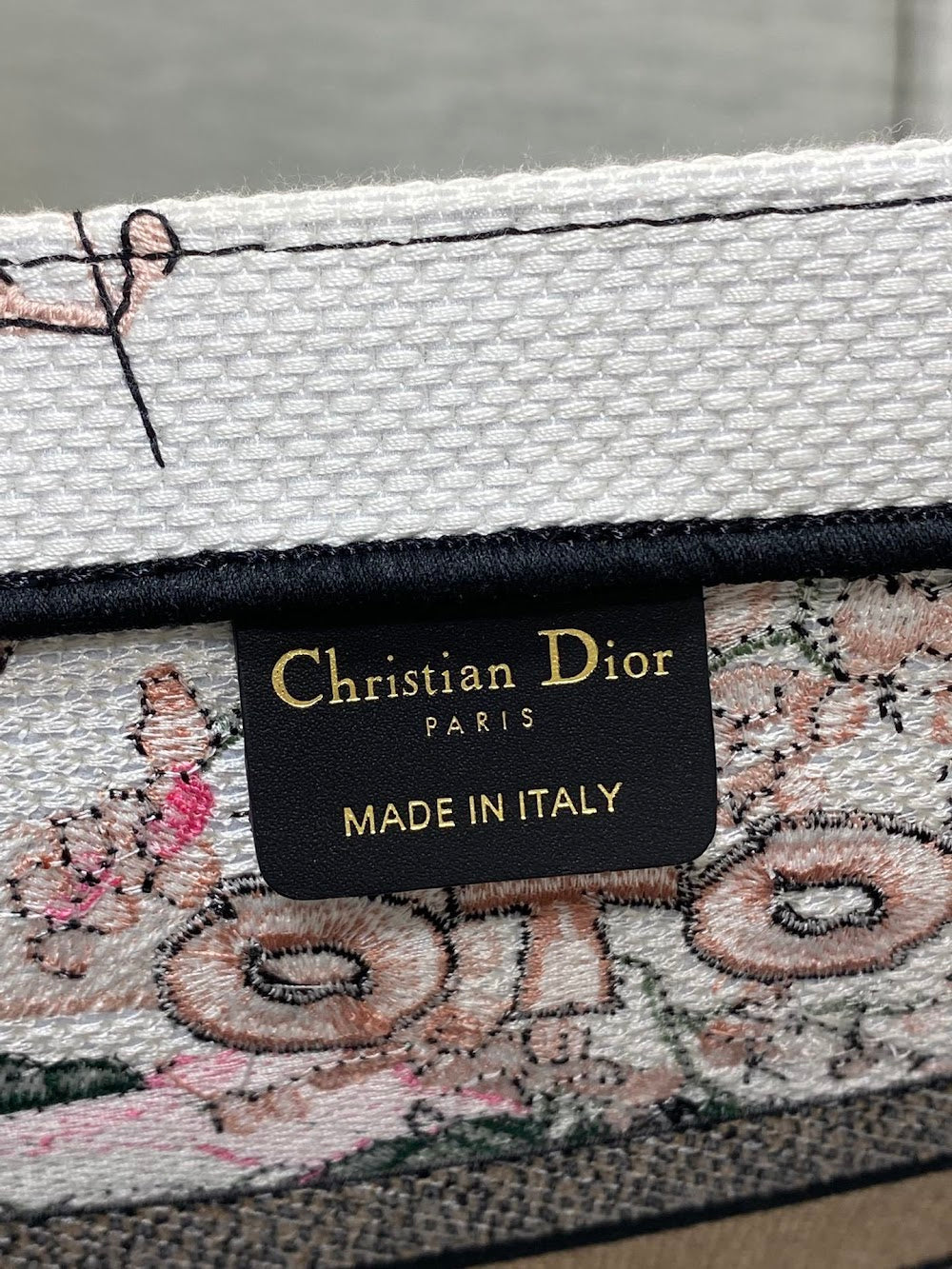 new-designer-premium-bags-nm16659
