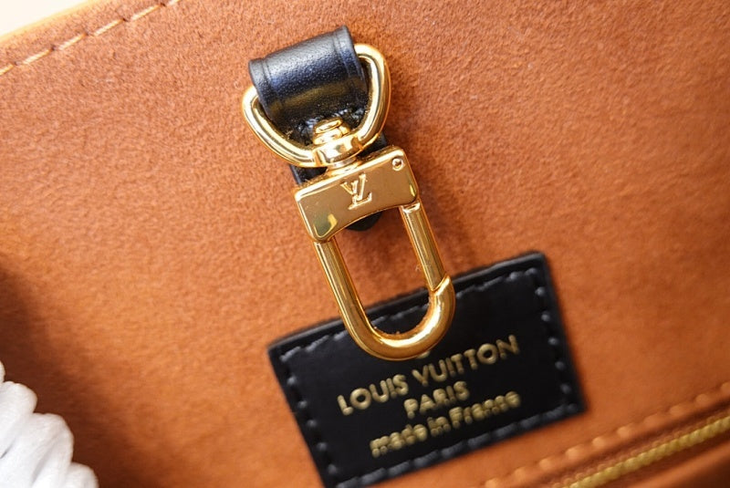 Anum Bags ln Luxury Bag --60059
