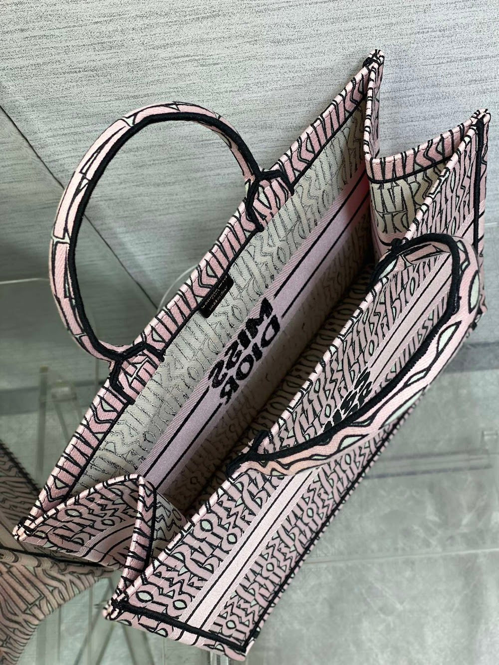 new-luxury-designer-bags-nm16083