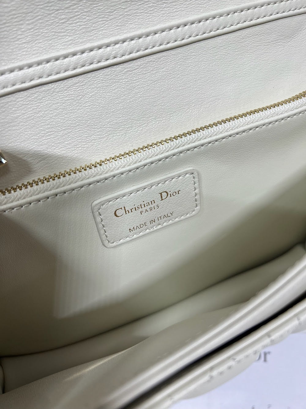 new-designer-premium-bags-nm16148