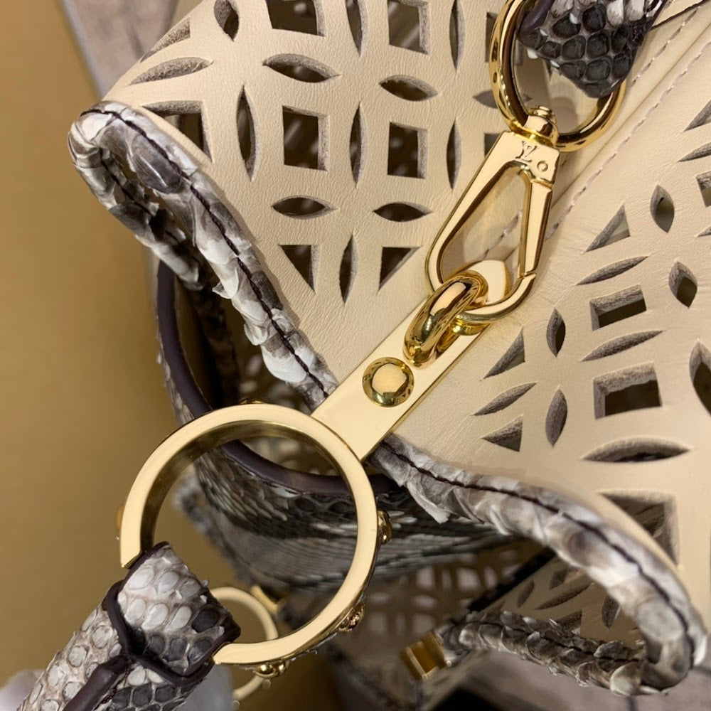 Anum Bags ln Luxury Bag --57909