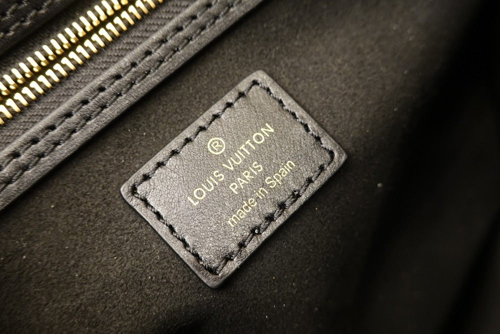 Anum Bags ln Luxury Bag --57965