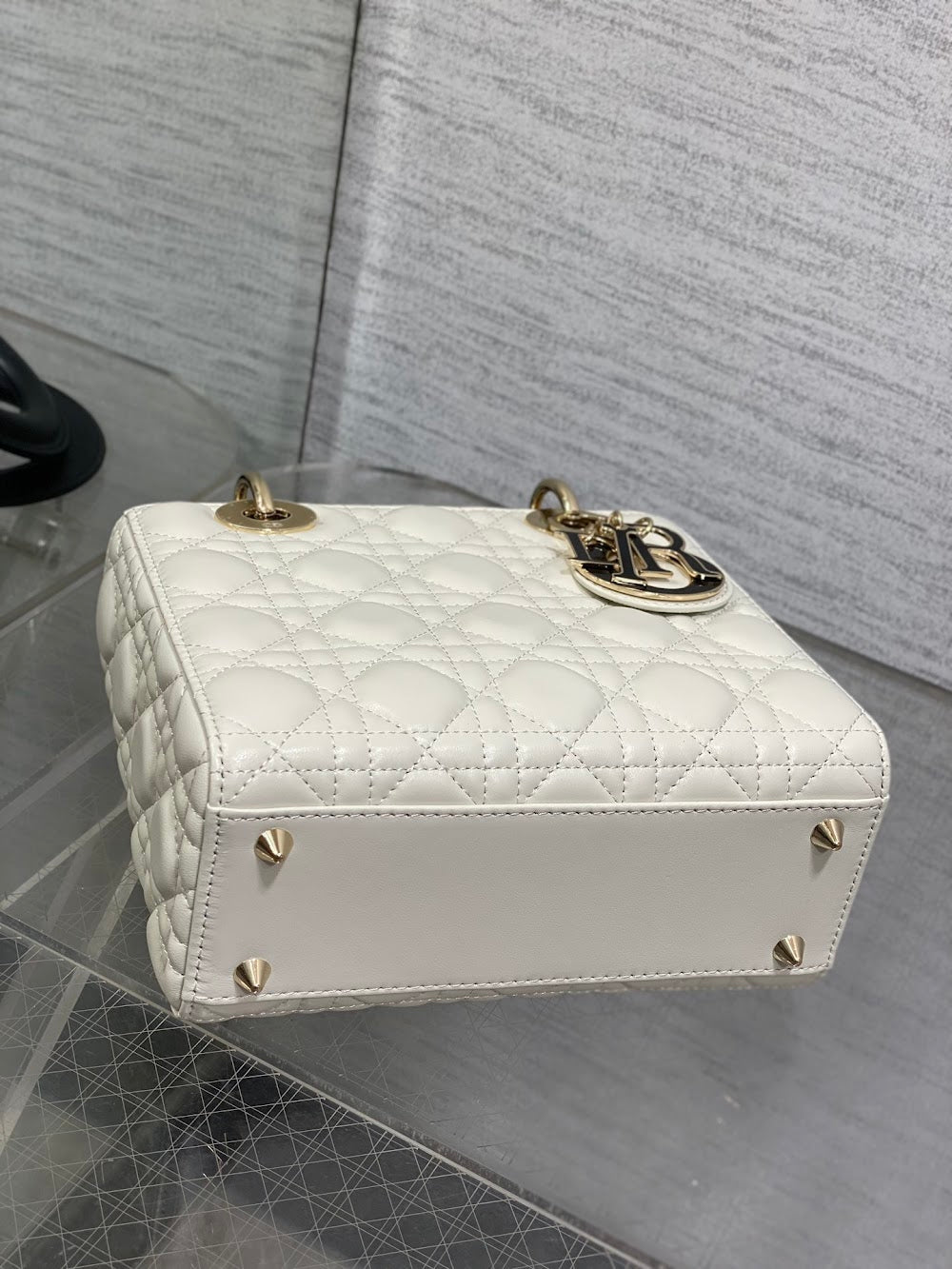 new-designer-premium-bags-nm16310