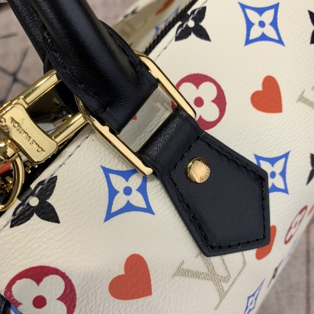 Anum Bags ln Luxury Bag --59400