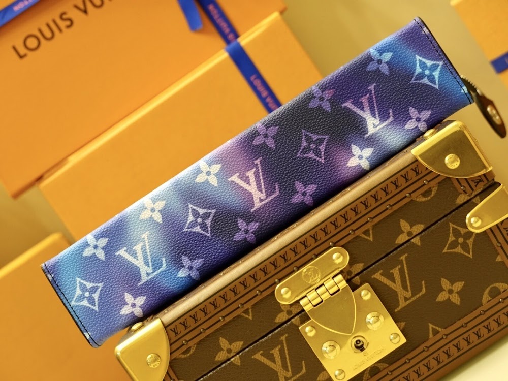 Anum Bags ln Luxury Bag --60243