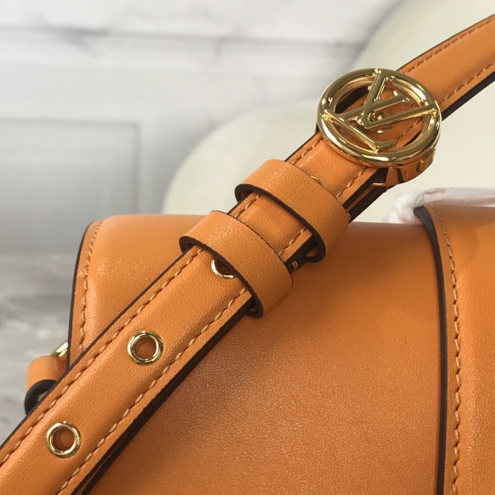 Anum Bags ln Luxury Bag --60299