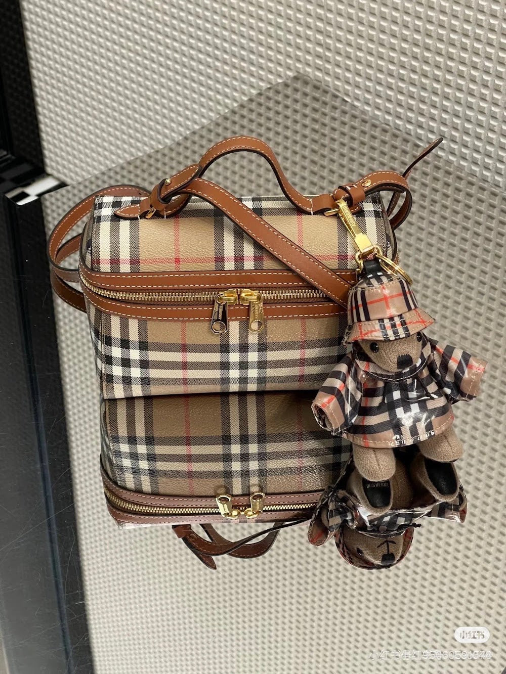 Ezyycart Bags Burberryn Luxury Bag --92893
