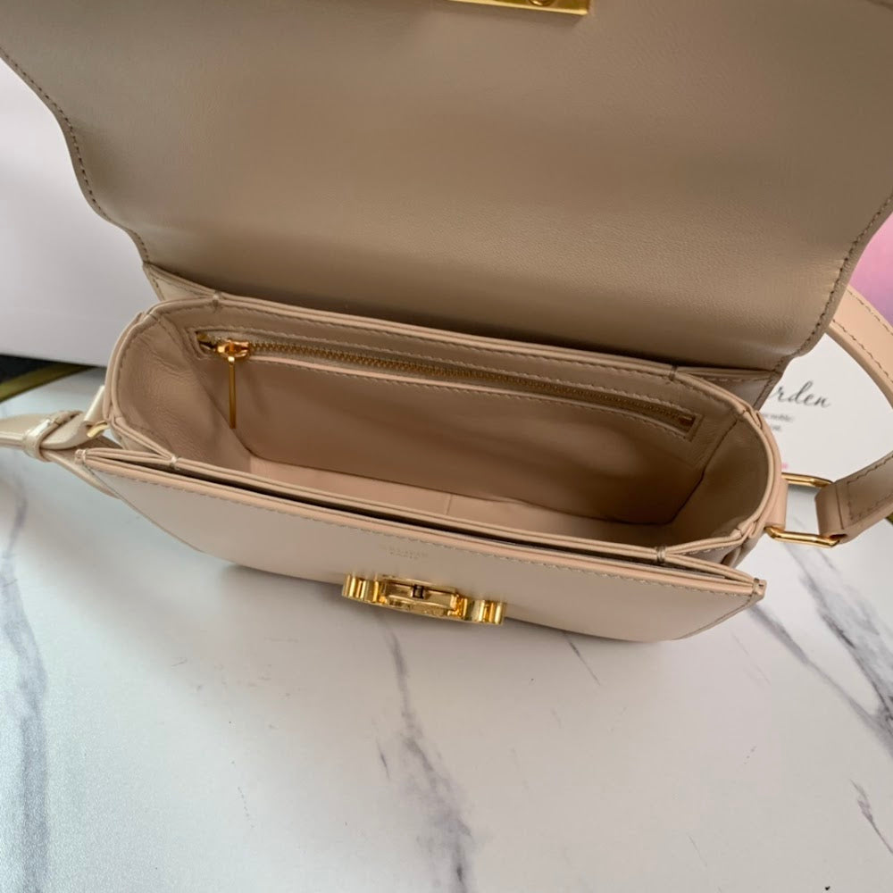 Ezyycart Bags Celine Luxury Bag --111983