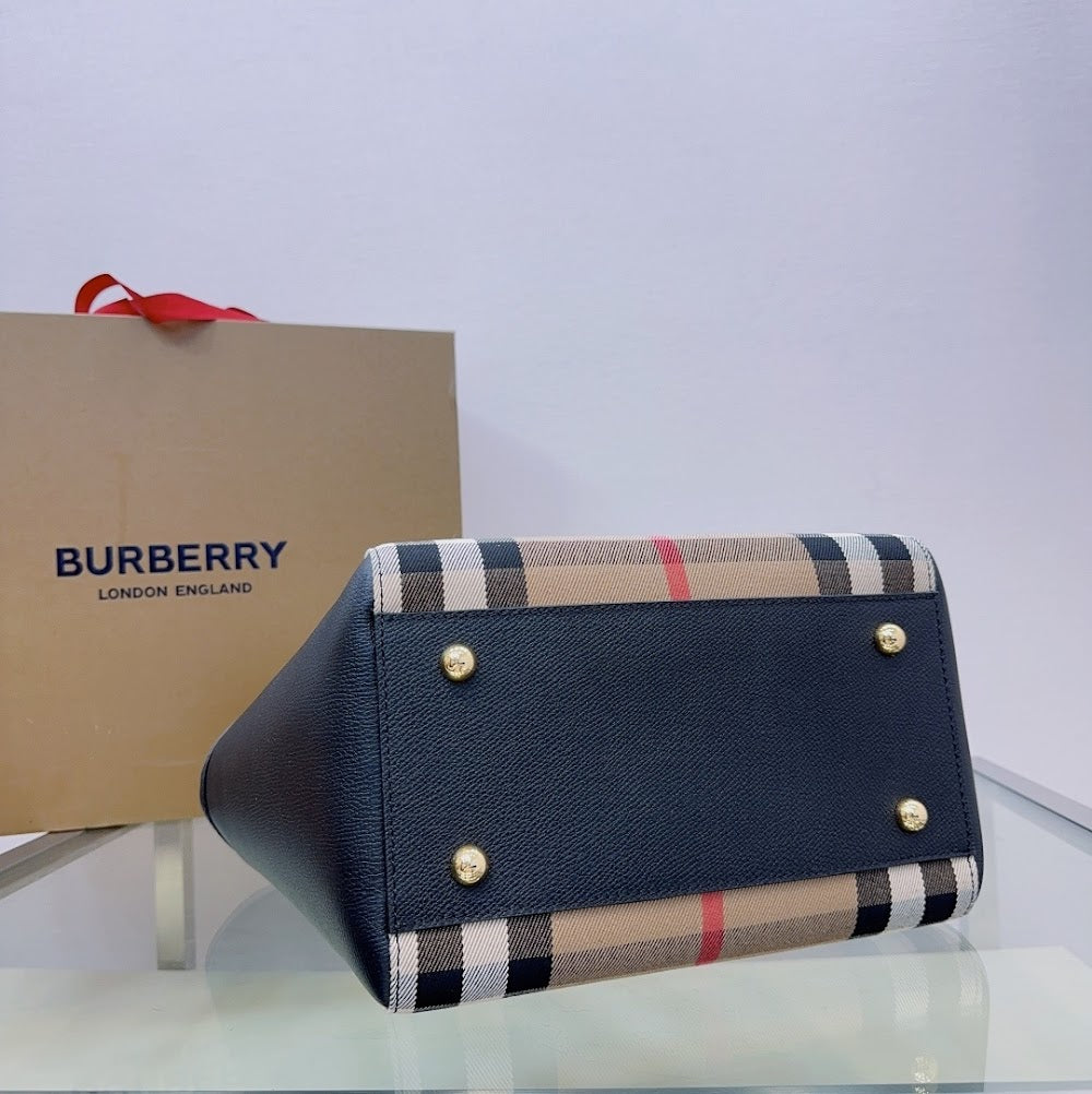 Ezyycart Bags Burberryn Luxury Bag --91881