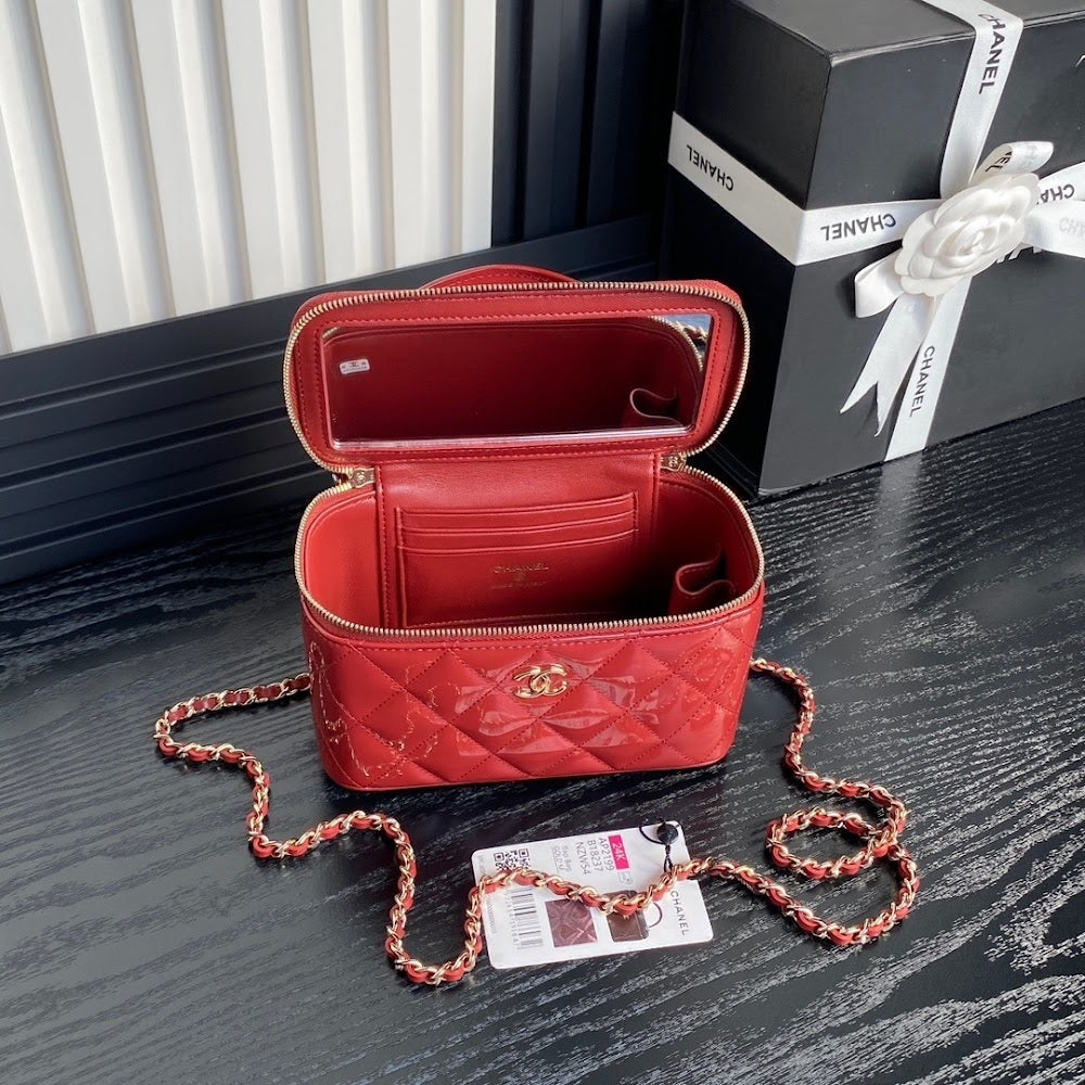 new-luxury-designer-bags-nm9558