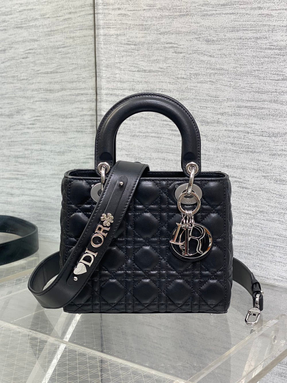 new-designer-premium-bags-nm16328