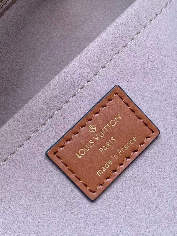 Anum Bags ln Luxury Bag --60498