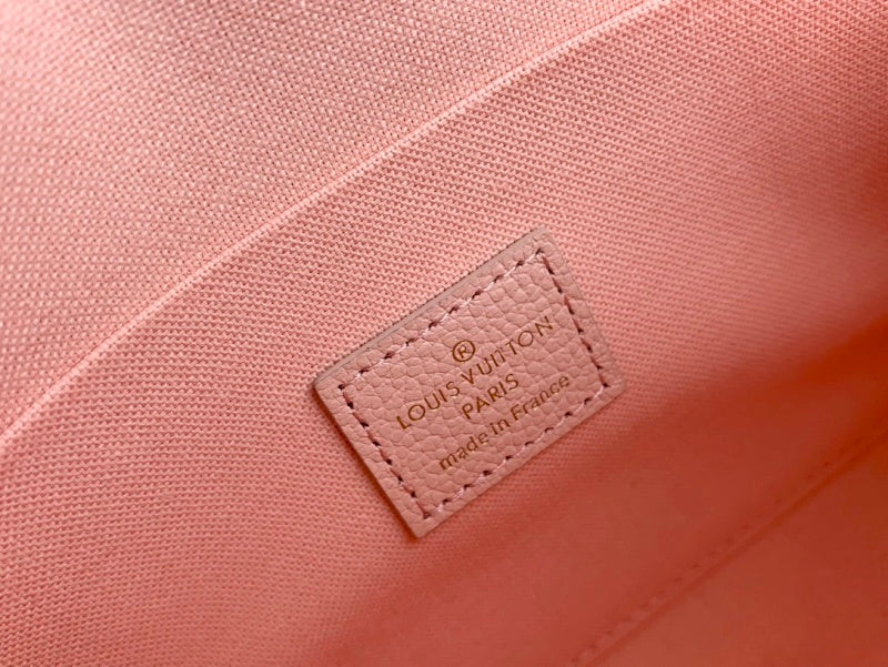 Anum Bags ln Luxury Bag --60851