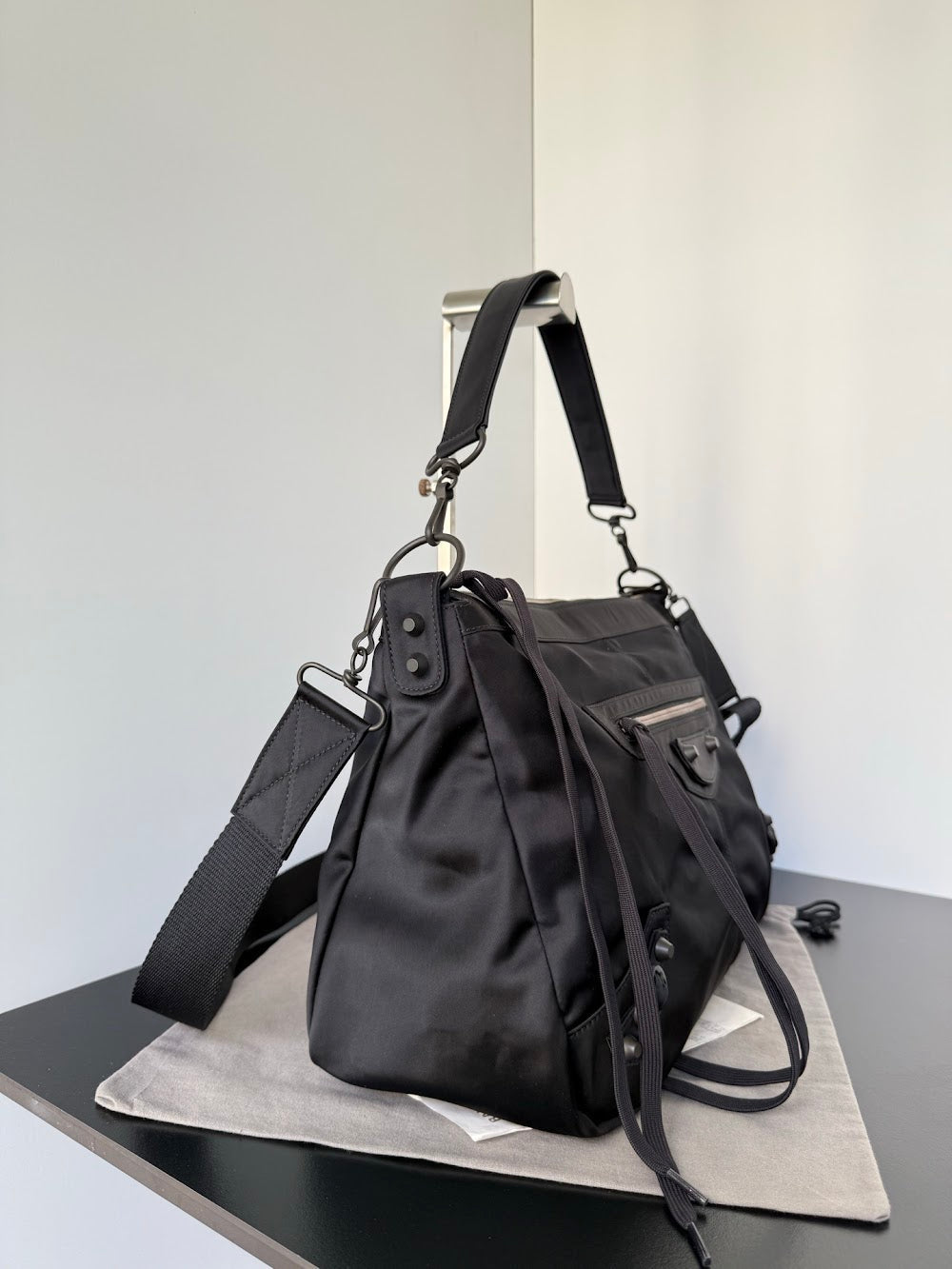 Ezyycart Bags Balenciaga Luxury Bag --111690