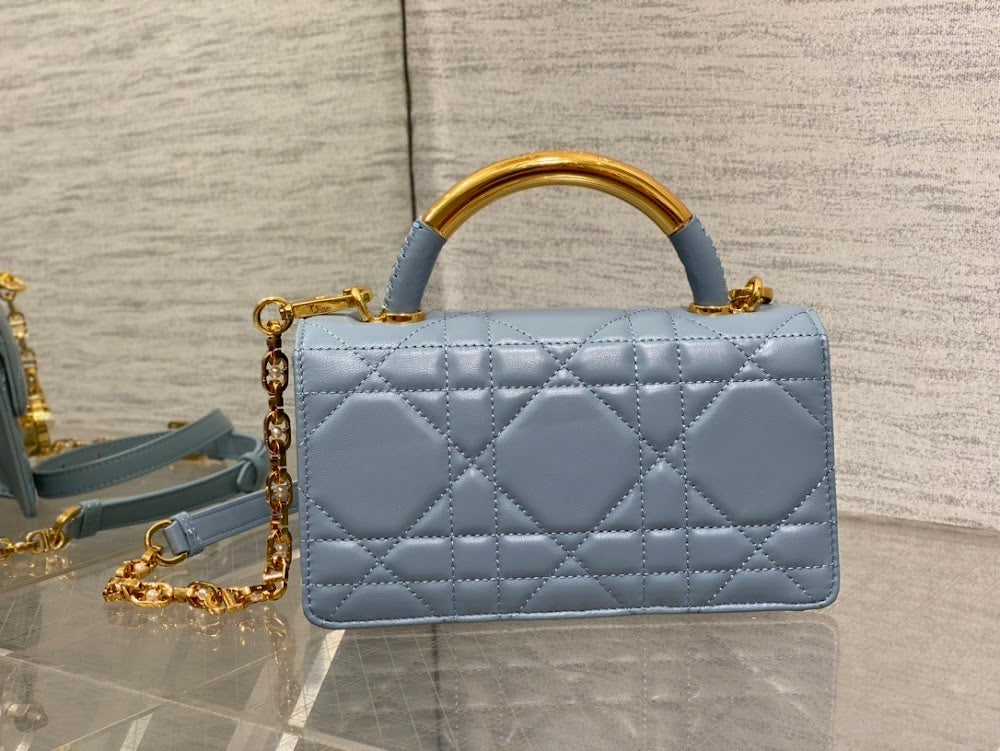 new-luxury-designer-bags-nm16098