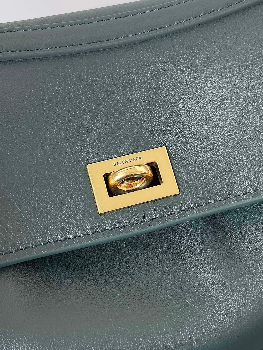 Ezyycart Bags Balenciaga Luxury Bag --110829