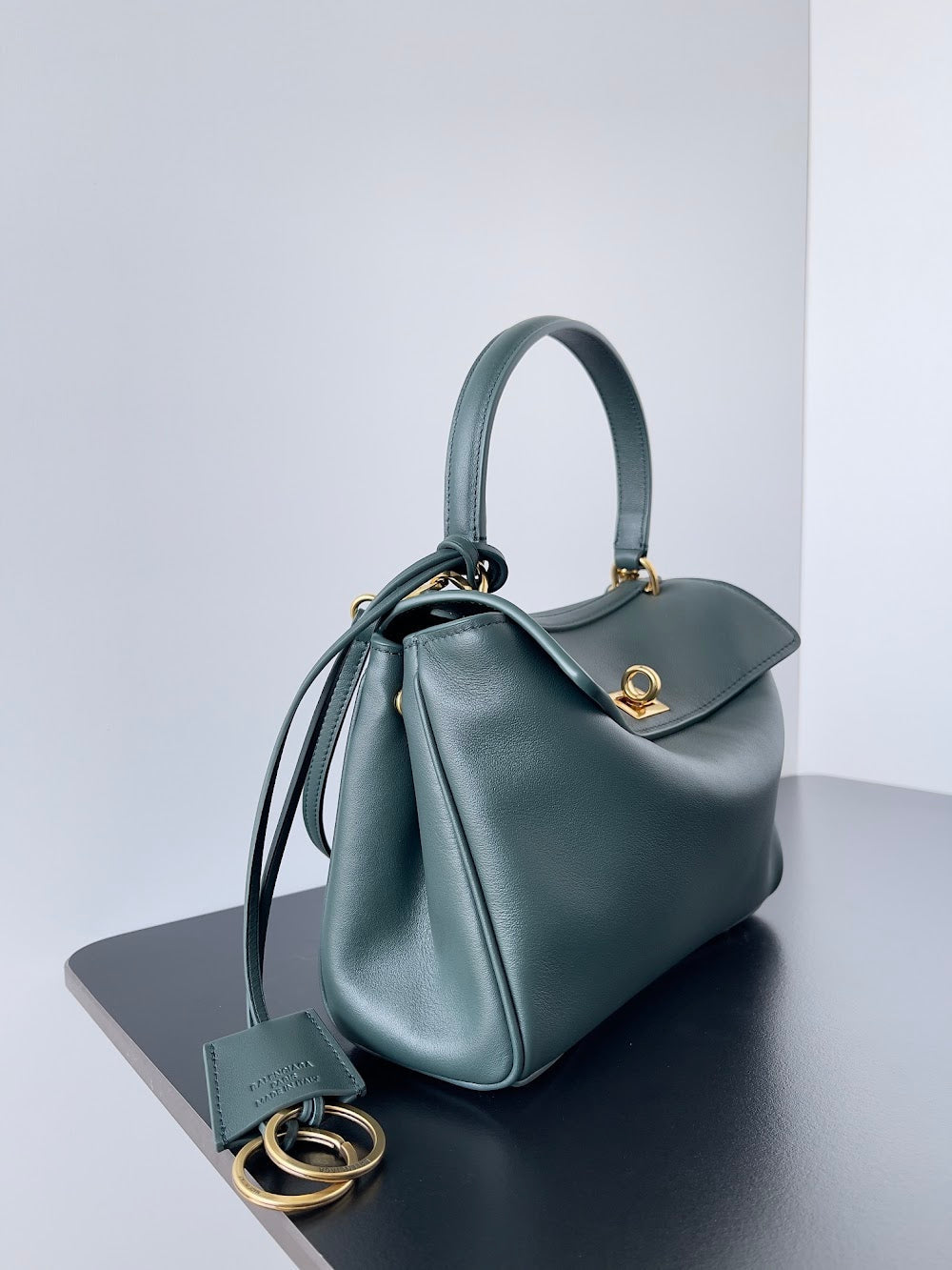 Ezyycart Bags Balenciaga Luxury Bag --110829