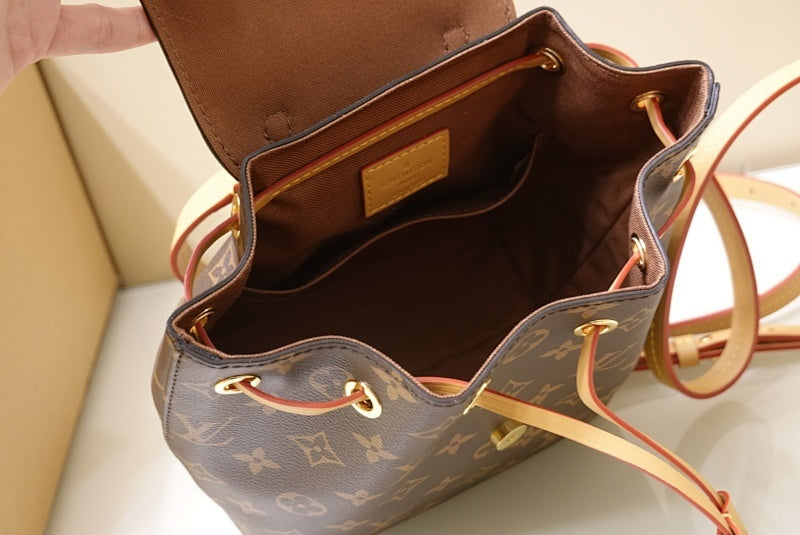 Anum Bags ln Luxury Bag --60656