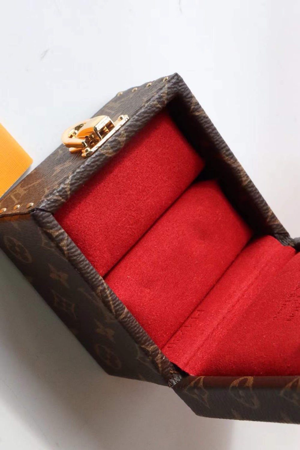 Anum Bags ln Luxury Bag --58731