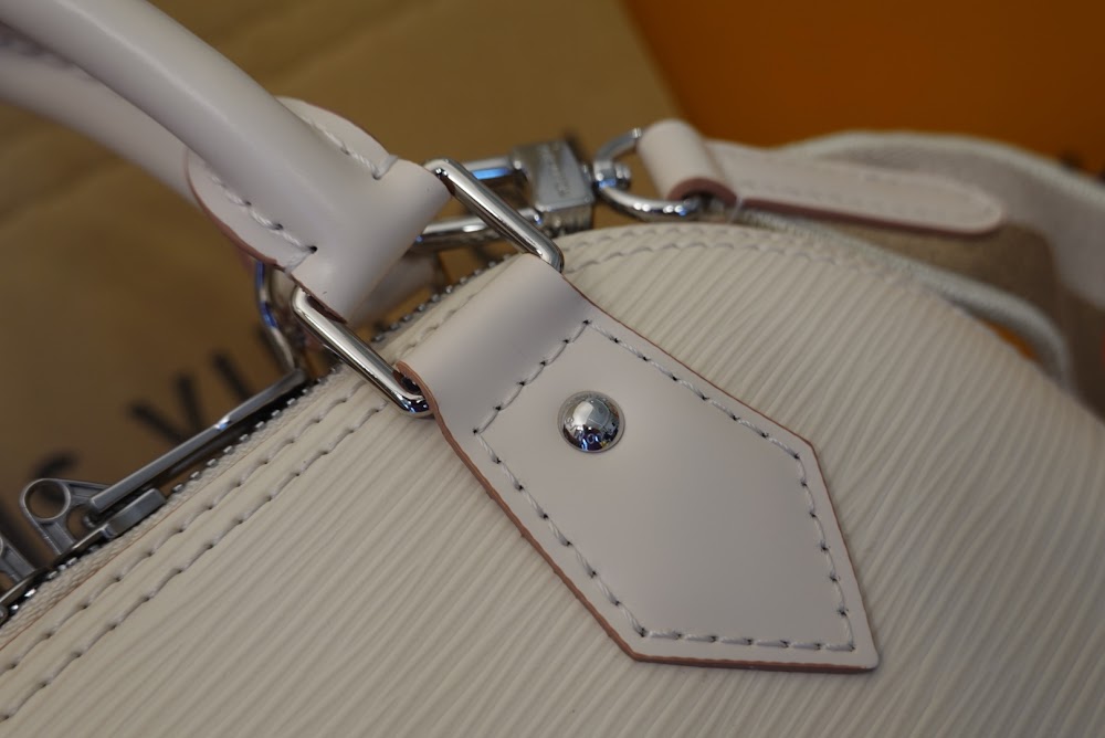 Anum Bags ln Luxury Bag --60925