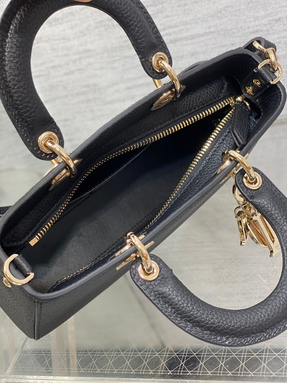 new-designer-premium-bags-nm15877
