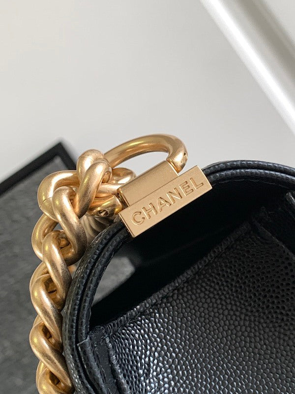 new-luxury-designer-bags-nm9333
