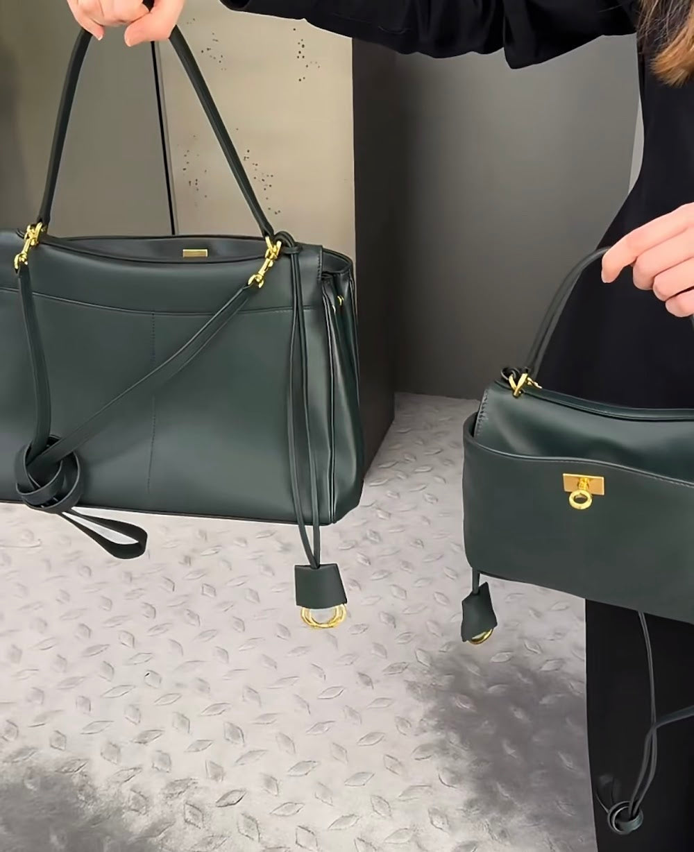 Ezyycart Bags Balenciaga Luxury Bag --110831