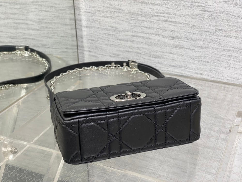 new-luxury-designer-bags-nm16446