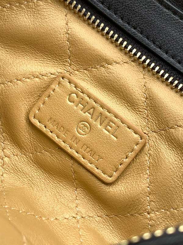 new-luxury-designer-bags-nm9740