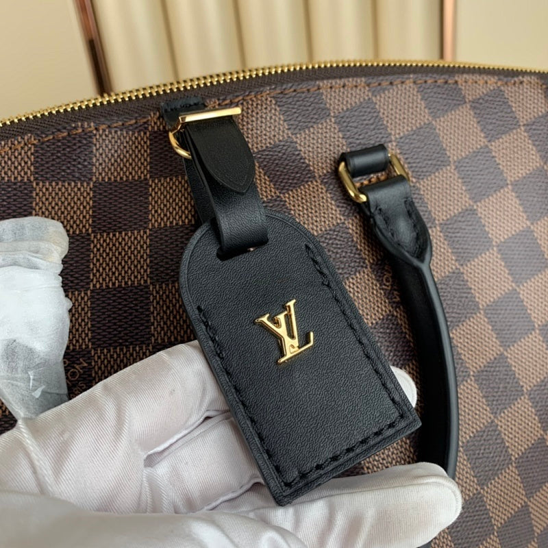 Anum Bags ln Luxury Bag --60836