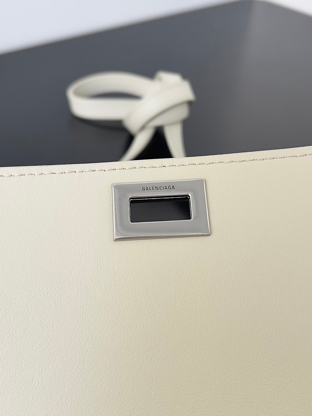 Ezyycart Bags Balenciaga Luxury Bag --111513
