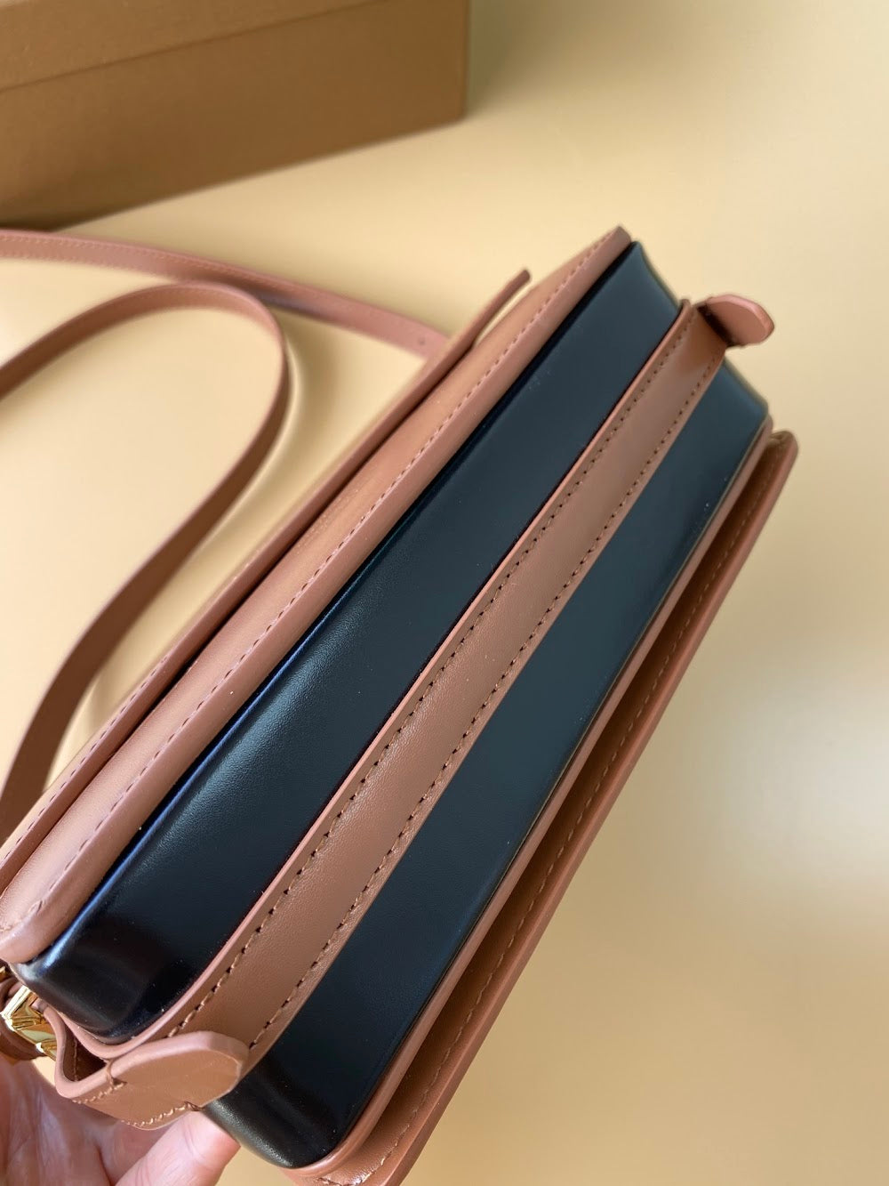 Ezyycart Bags Burberryn Luxury Bag --92429