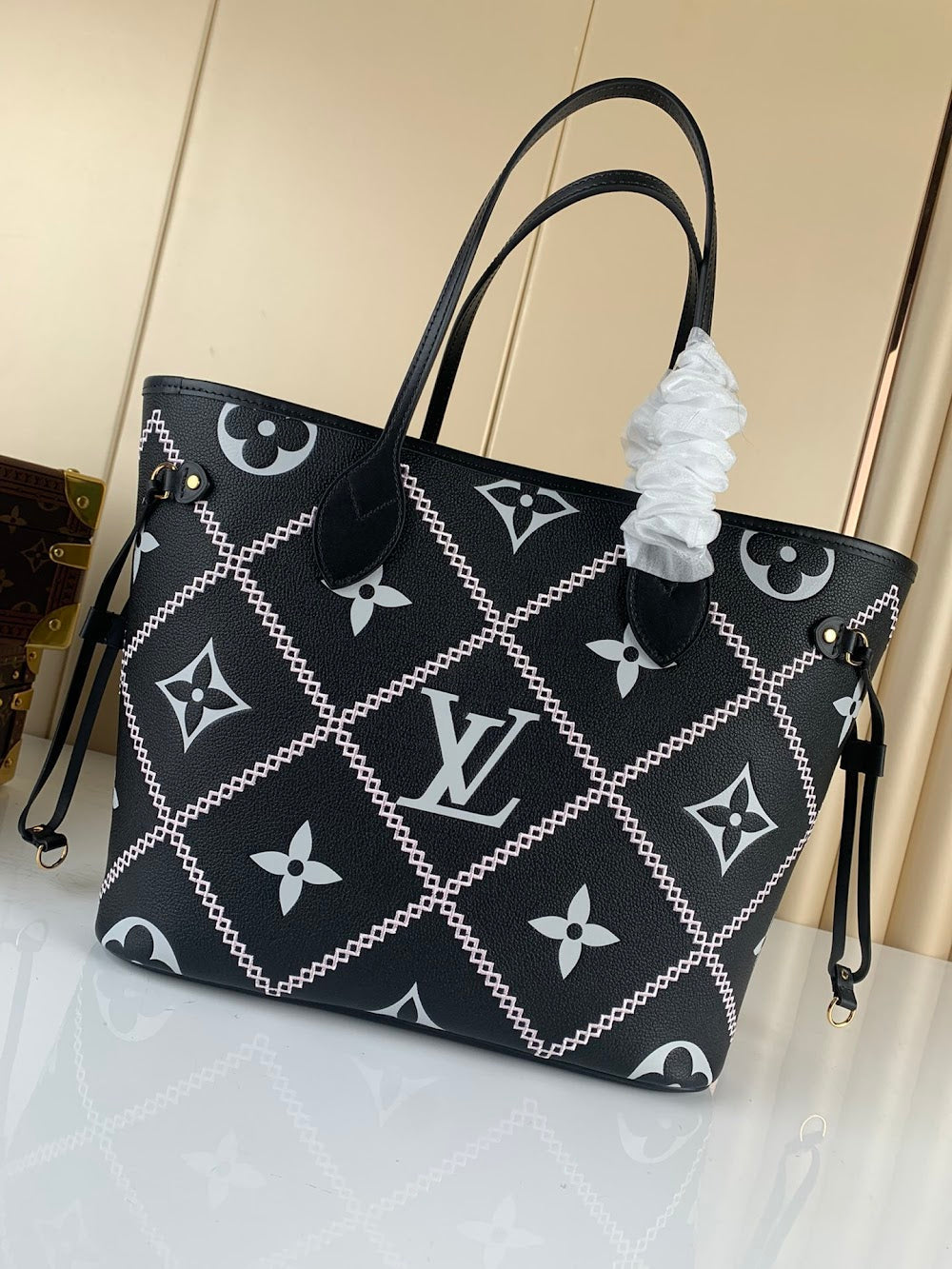 Anum Bags ln Luxury Bag --60681