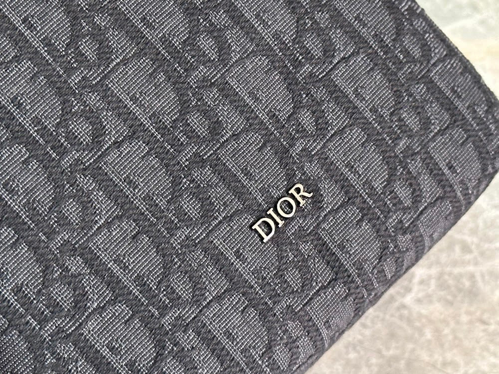 new-designer-premium-bags-nm16748