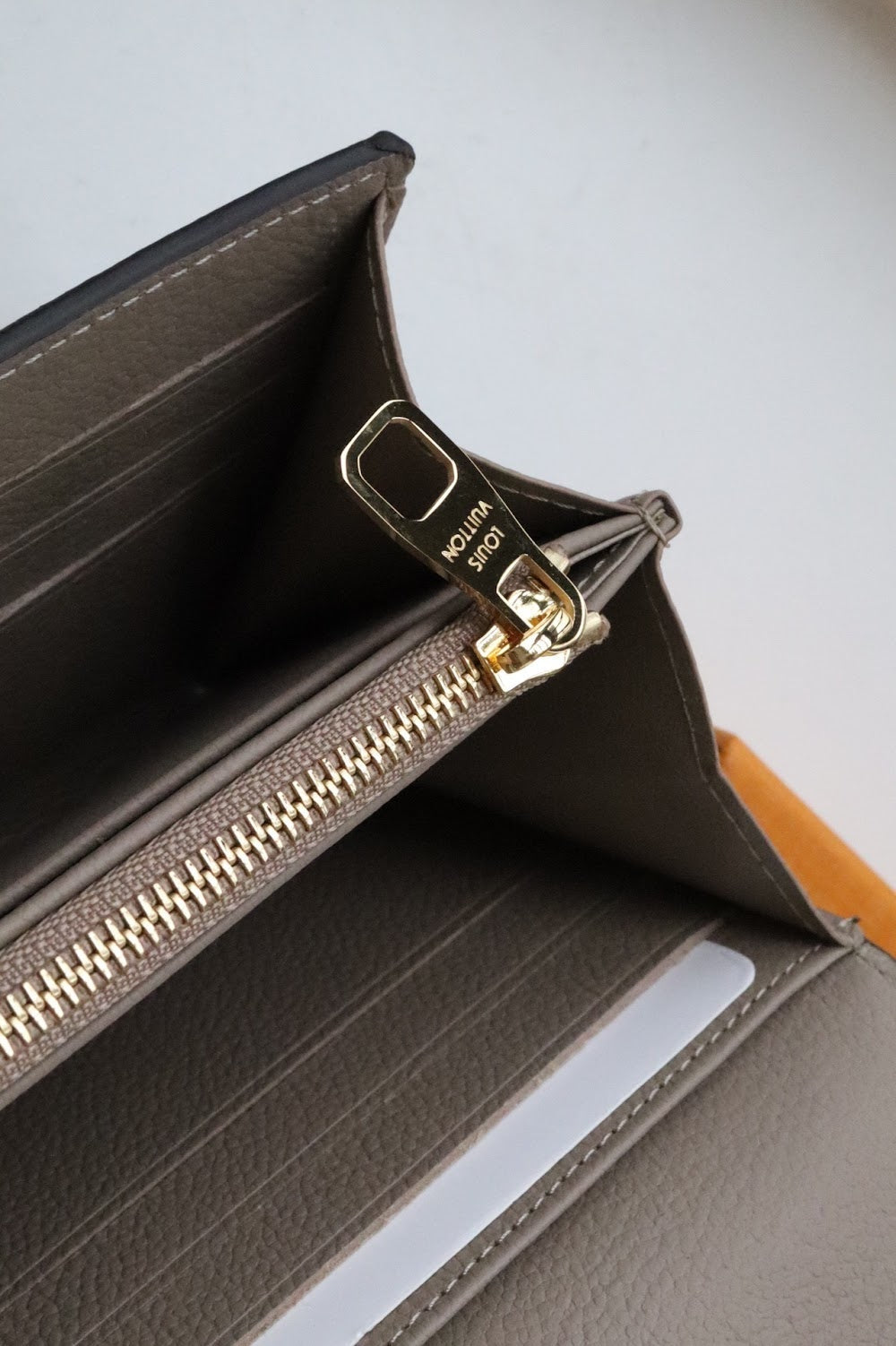 Anum Bags ln Luxury Bag --59848