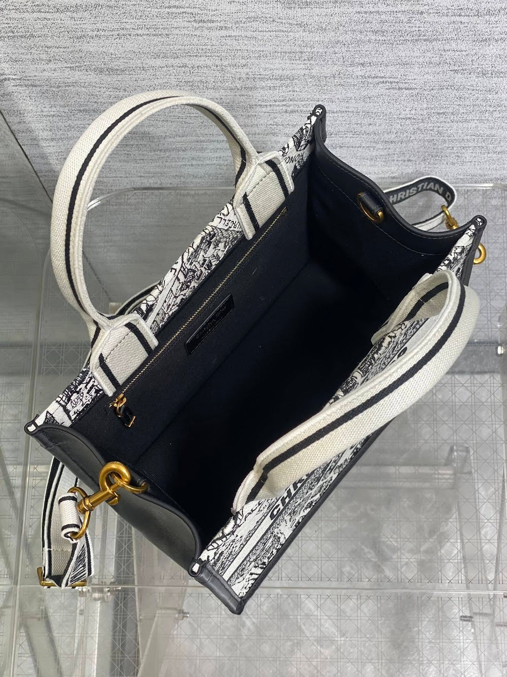 new-designer-premium-bags-nm16623