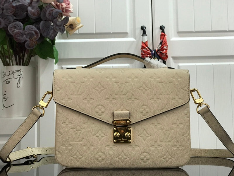 Anum Bags ln Luxury Bag --59654