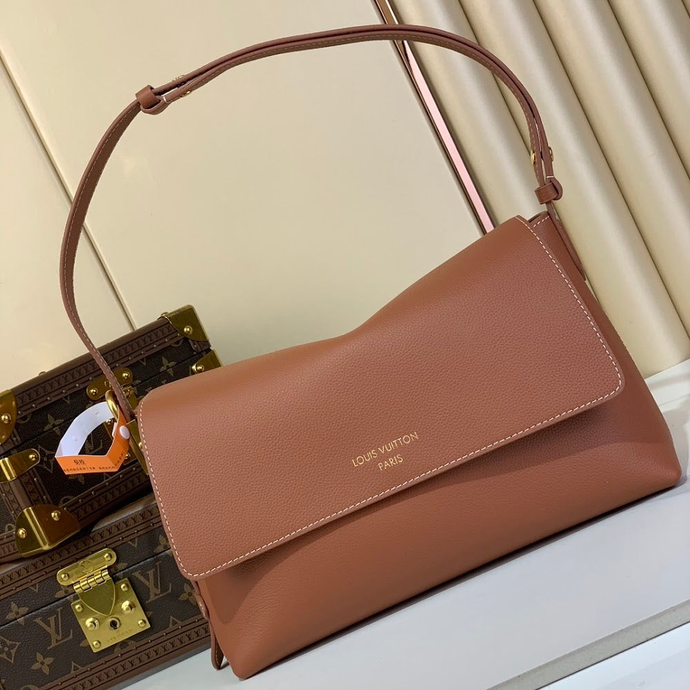 Anum Bags ln Luxury Bag --58308