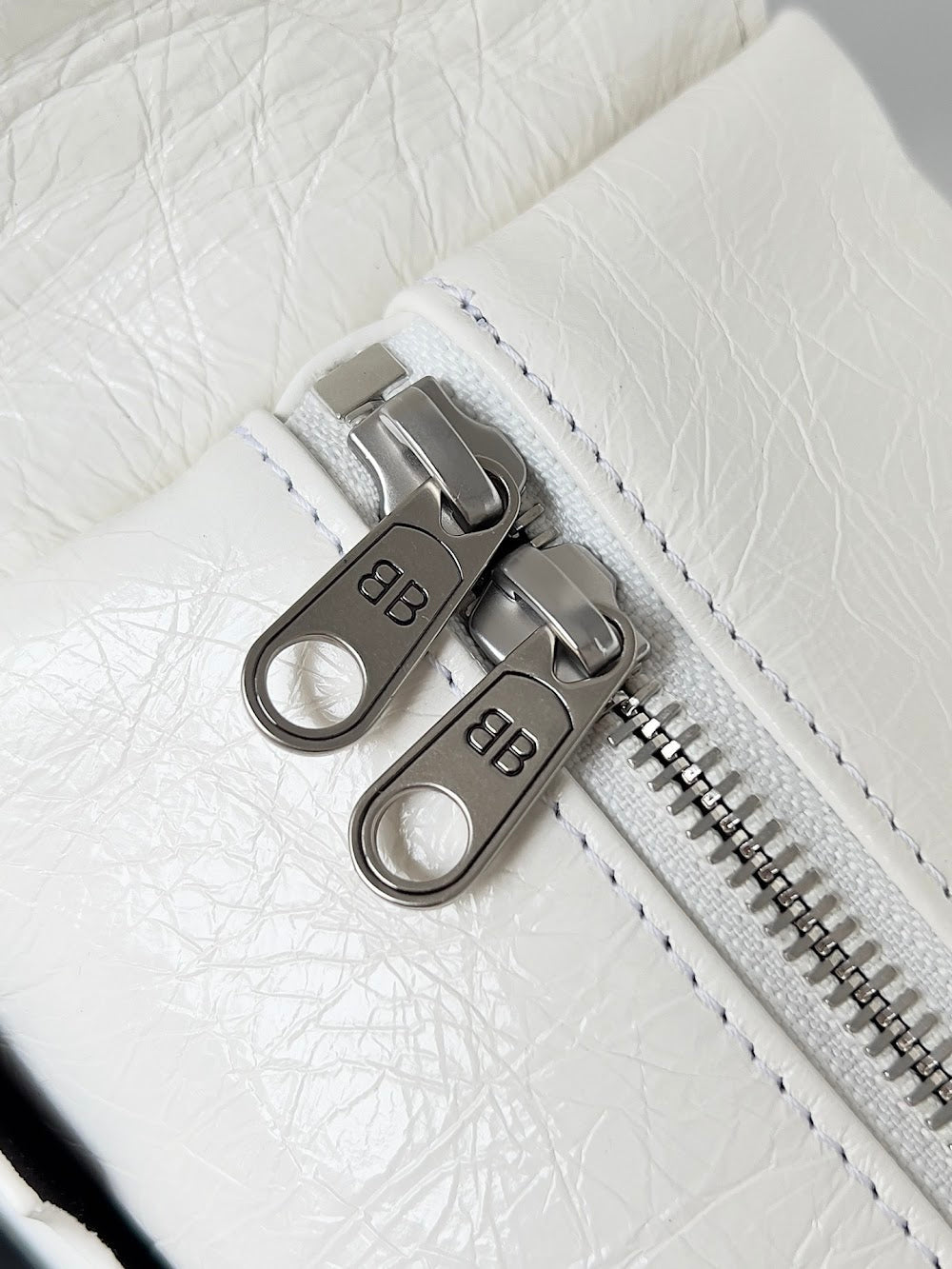 Ezyycart Bags Balenciaga Luxury Bag --111727