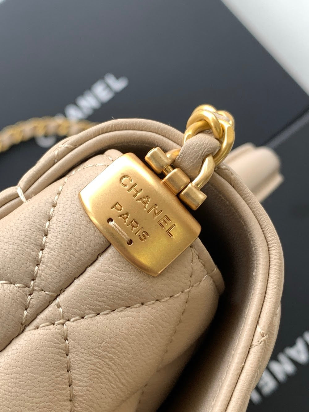 new-luxury-designer-bags-nm9622