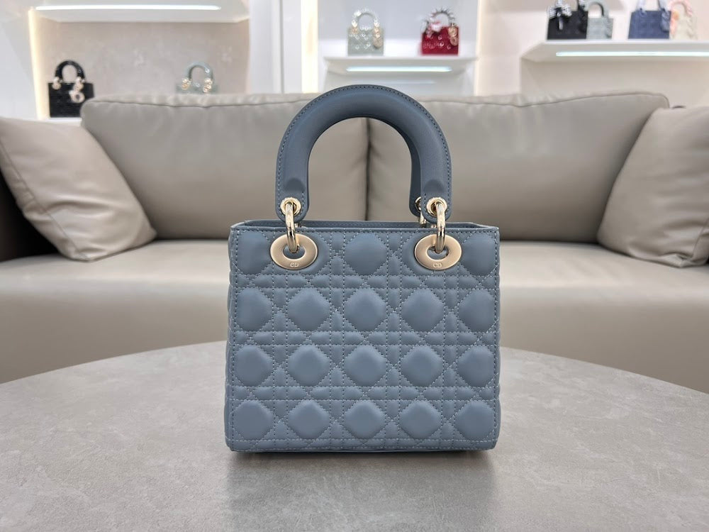new-luxury-designer-bags-nm16238