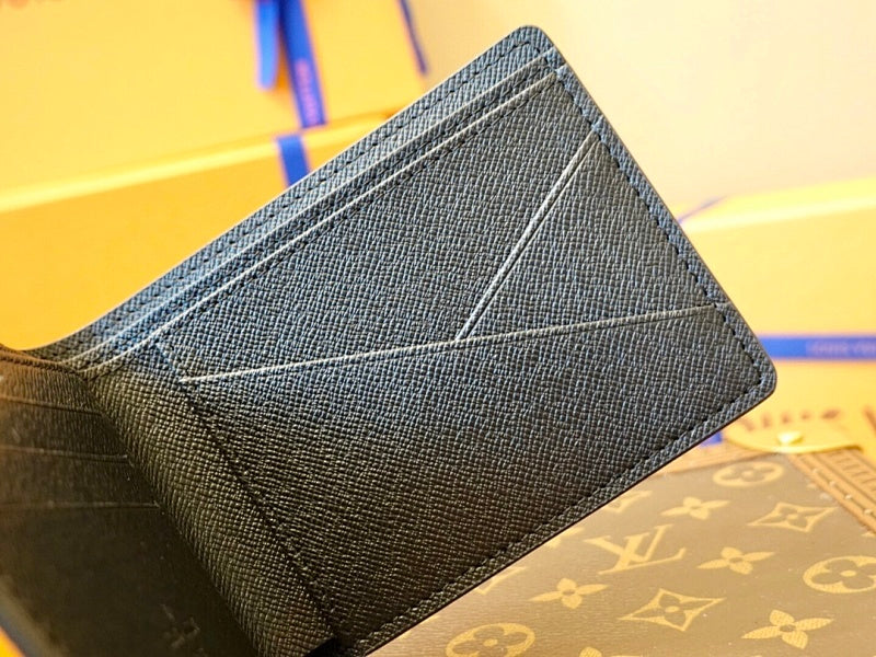 Anum Bags ln Luxury Bag --60239